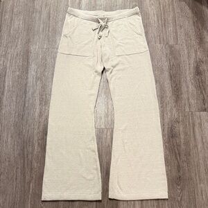 Barefoot Dreams Cozy Light Gray Lounge Pants